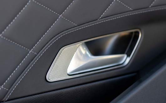 detalle de las manijas interiores
