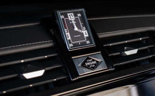 reloj del auto